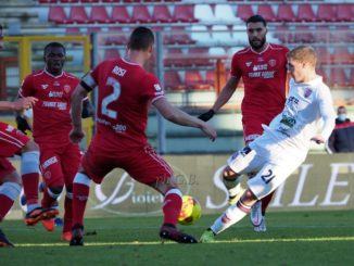 Il Perugia acciuffa il pari in rimonta ma ha visto lo spettro della sconfitta