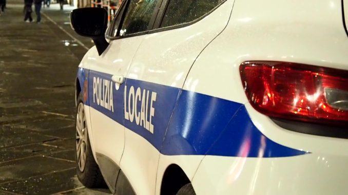 Ragazzini senza mascherine ed assembrati multati dalla Polizia Locale