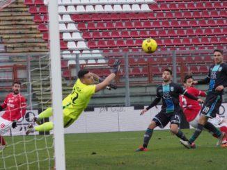Perugia vince (3-2) e vola ad un solo punto dalla vetta
