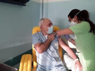 Covid e: vaccinazioni, aperte prenotazioni per tutti i cittadini nati nel 1941