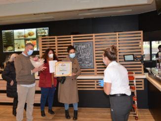 Archways to Opportunity McDonald’s borsa studio a due giovani dipendenti