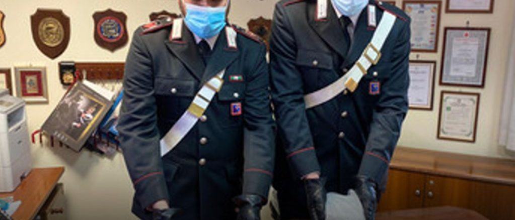 Carabinieri, maxi blitz antidroga nel Napoletano, un arresto a Terni