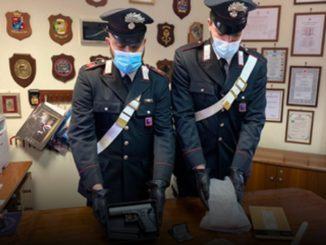 Carabinieri, maxi blitz antidroga nel Napoletano, un arresto a Terni