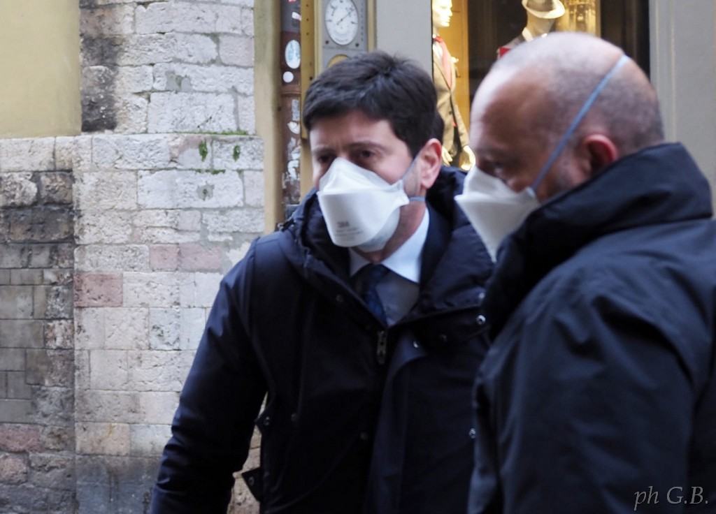 Speranza, green pass obbligatorio per personale scolastico e università