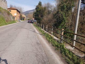 Studentessa di 16 anni investita da autocarro, è in prognosi riservata