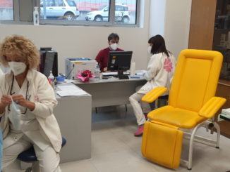 Vaccinazioni anticovid per i soggetti fragili, un mese di attesa