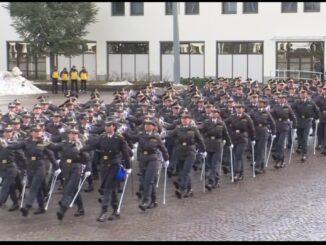 Bando di concorso, per titoli ed esami per Guardia di Finanza