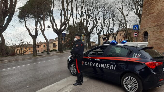 Controlli anti covid-19 dei Carabinieri a Perugia, nessuna sanzione