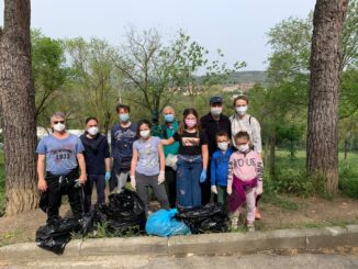Comitato Borgo Storico Madonna Alta pulisce parco vicino alle scuole