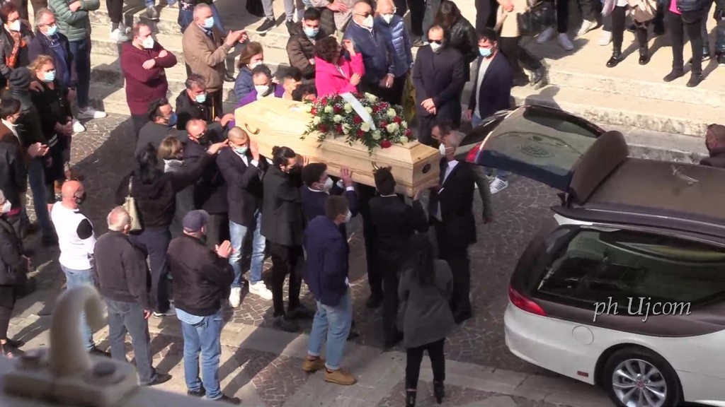 Funerale di Samuele, in tanti hanno voluto dare l'ultimo saluto