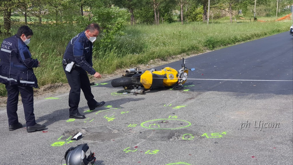 Ennesimo incidente mortale sulla Pievaiola, Comitato, adesso basta