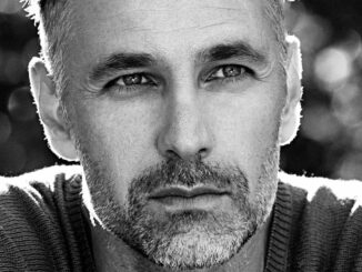 Raoul Bova diventa Don Matteo e sostituisce Terence Hill