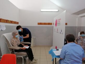 Sui vaccini rispetto delle posizioni ma no a falsità e strumentalizzazioni