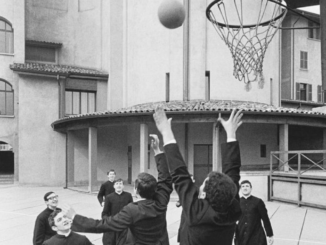 24 giungo, ore 17 Pepi Merisio. Gioco!, a Trevi l'inaugurazione della mostra