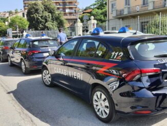 FRuba portafoglio da un'auto, denunciato straniero a Ponte San Giovanni