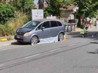 Investito davanti alla farmacia di Bevagna, muore 88enne