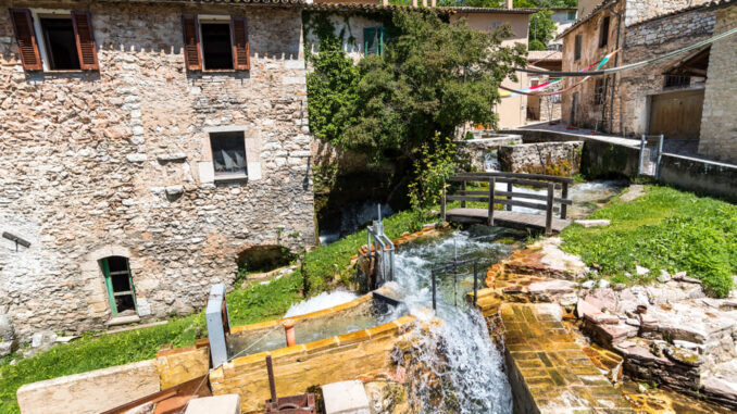 Il “Borgo delle acque” Rasiglia di Foligno