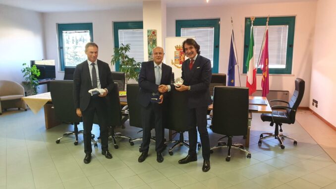 Francesco Messina, ex questore e direttore anticrimine centrale, in visita a Perugia