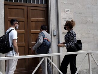 Interrogatorio in Procura per Patrizia: “Ho lasciato Samuele ancora vivo”