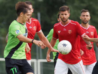 Calcio Perugia, sei gol al Montevarchi, provato pure il giovane Gyabuaa
