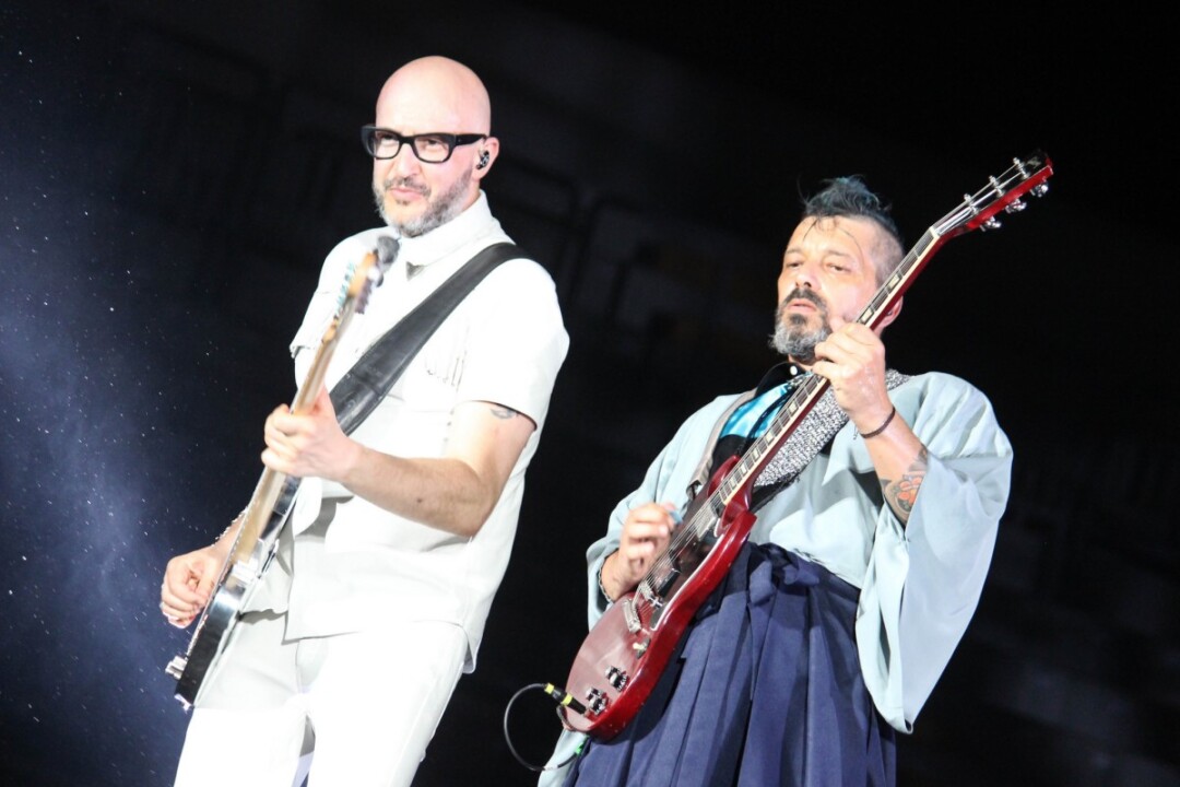 Un finale esplosivo quello del Mammut Jazz Fest 2021, con la super band del chitarrista Riccardo Onori e ospite il grande Saturnino.
