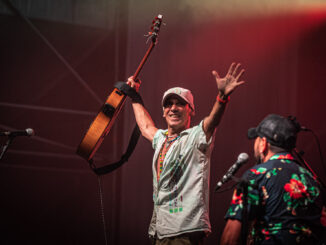 Manu Chao al parco del Monte Cucco a Suoni Controvento, o green pass o niente