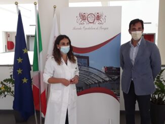 Sava uomo da infarto con defibrillatore, direttore ospedale riceve medico rianimatore, Elisabetta Franciosini,