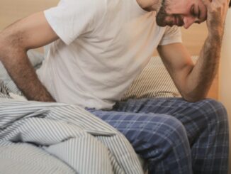 Dolore cronico: benefici e costi della neurostimolazione midollare 
