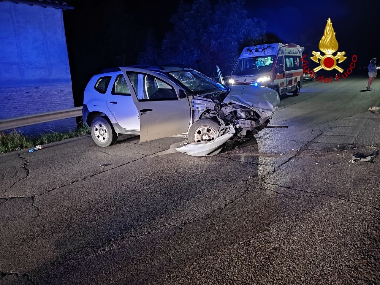 Incidente stradale nella notte, due feriti, sulla Tiberina a Pietramelina