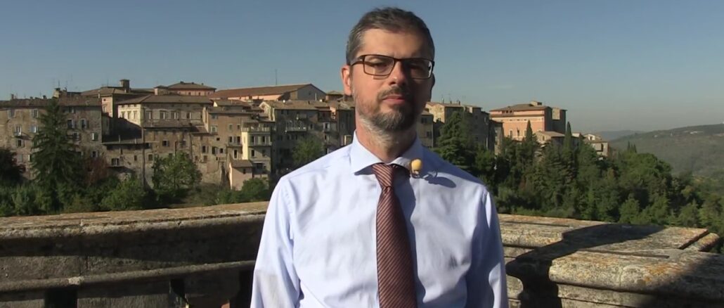 UnistraPg, gli stipendi, diritto di replica del Rettore, De Cesaris