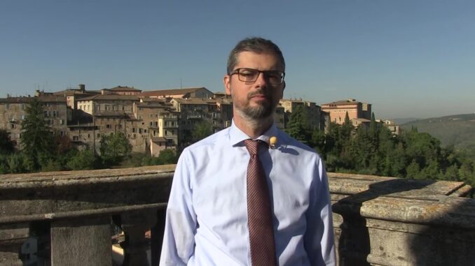 UnistraPg, gli stipendi, diritto di replica del Rettore, De Cesaris