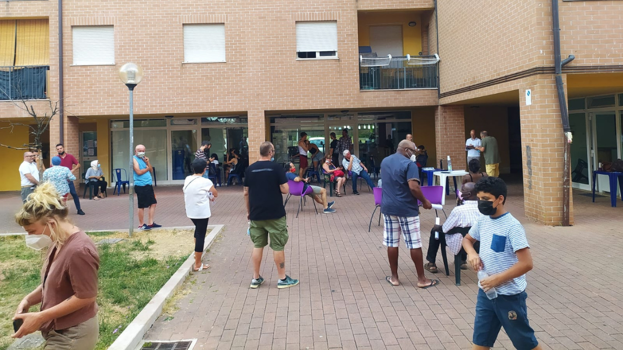 Casa AS.I.A. e Comitato Perugia Solidale bonus discriminatori carovita