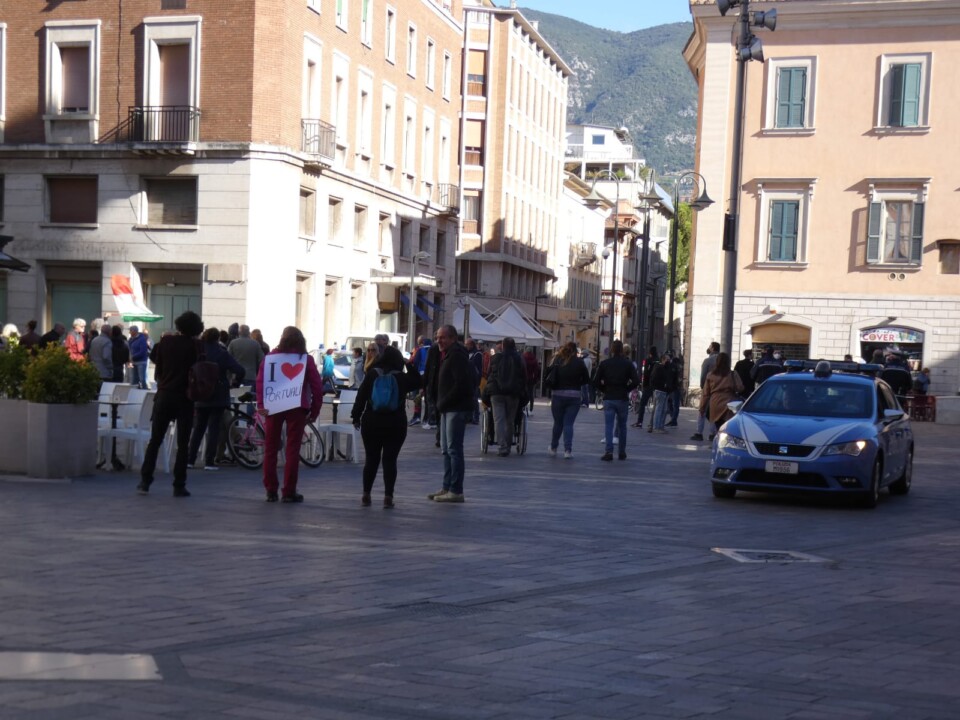 I No green pass non mollano, manifestazione a Terni