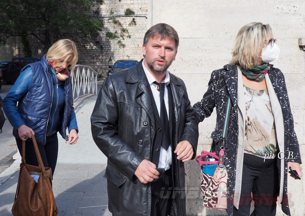 Omicidio bimbo, il padre in Procura per essere ascoltato dal pm