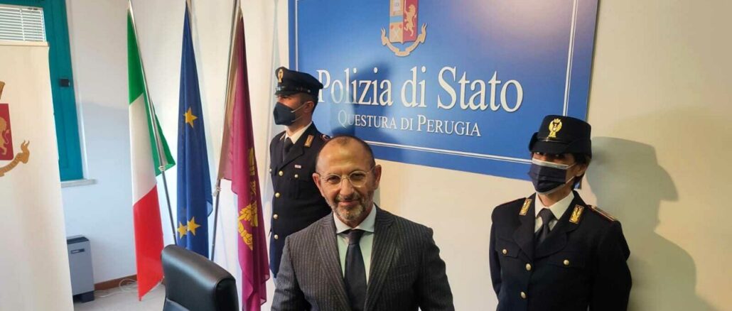 Giuseppe Bellassai, è il nuovo questore di Perugia, l'insediamento