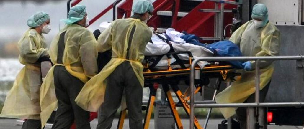 Omicron variante più rapida, non sappiamo se più aggressiva