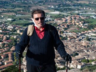 La lingua batte dove il dente duole a Gubbio, ma perché