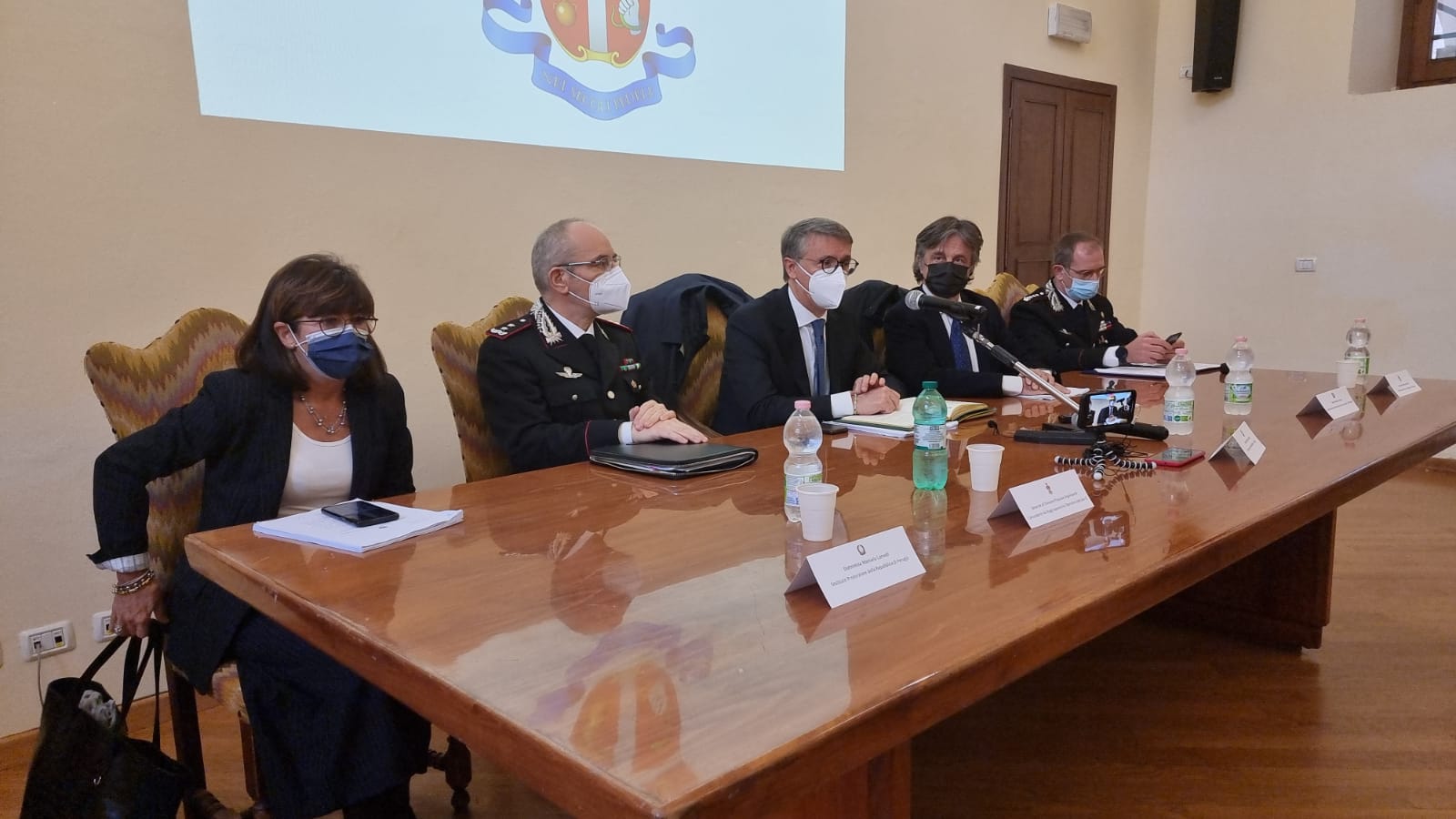 Terrorismo, propaganda anarco insurrezionalisti con base in Umbria, scatta blitz, sei indagati