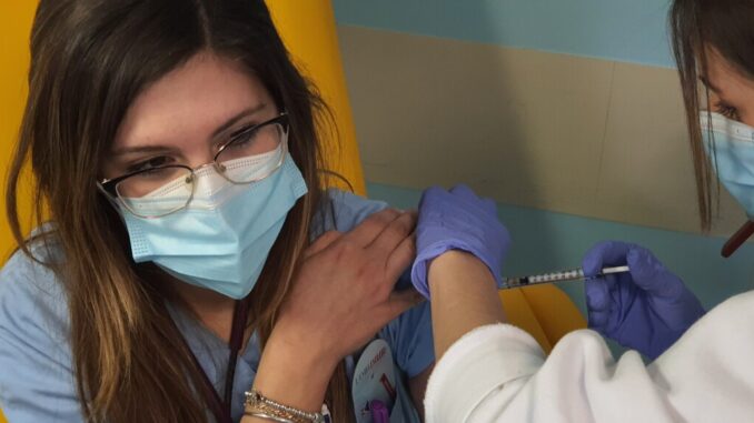 Record terze dosi vaccino in Umbria, più 6 mila in un giorno