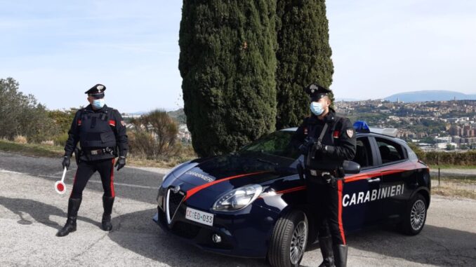 Controlli nel perugino, sanzionati 6 conducenti, arrestato 1