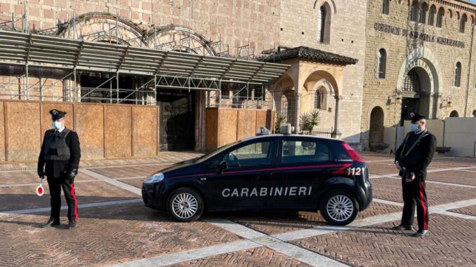 Arrestato 23enne a Perugia per detenzione di sostanze stupefacenti nella giornata di ieri pomeriggio, colto in flagranza