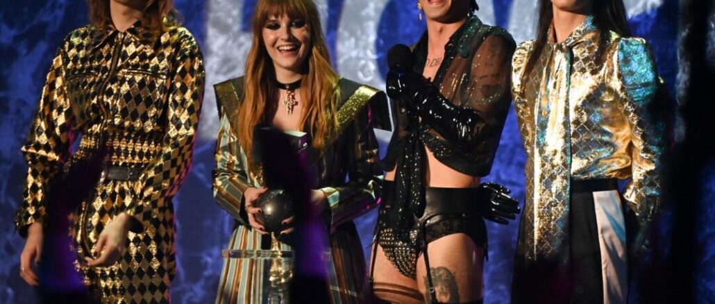 Maneskin campioni 2021 su Spotify, con Sfera Ebbasta e Sangiovanni 