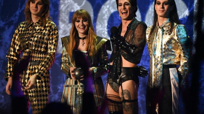 Maneskin campioni 2021 su Spotify, con Sfera Ebbasta e Sangiovanni 