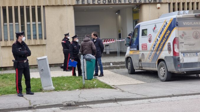 Rapina al portavalori di Umbertide, lavoratori contratto scaduto da 9 anni