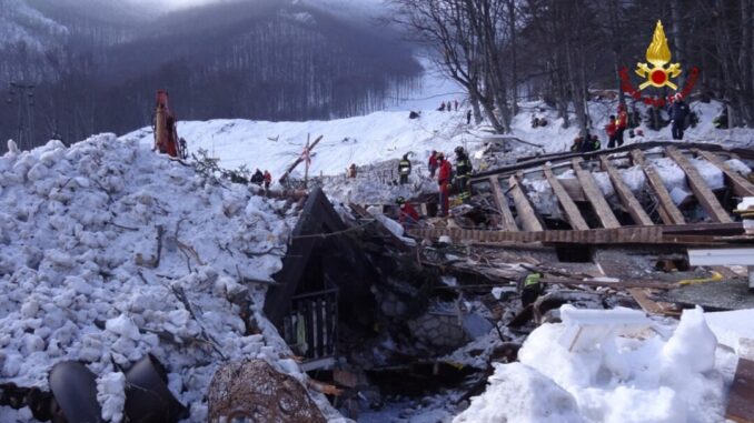 Rigopiano, chieste condanne per sei funzionari regionali