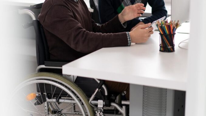 Assistenza scolastica studenti con disabilità ancora nubi sul bando