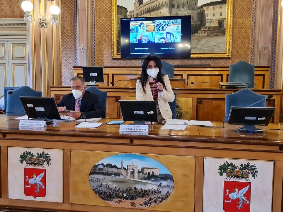 Linee di mandato, la Provincia torna protagonista. Presidente Proietti le linee di mandato: “Siamo la casa dei Comuni e dei territori”