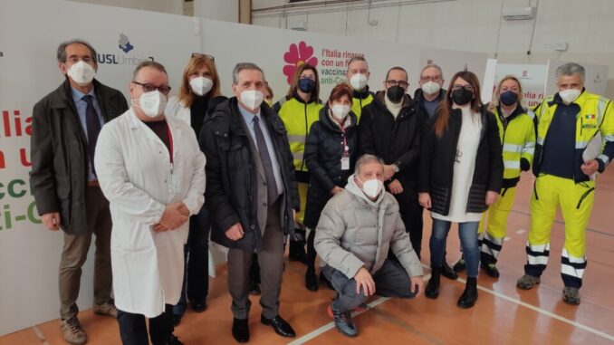 Lunedì 28 chiude il Punto Vaccinale "Casagrande" di Terni , il saluto e il ringraziamento delle istituzioni ai sanitari e ai volontari