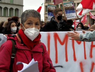 Gli studenti hanno sfilato per le strade delle città, erano anche a Perugia