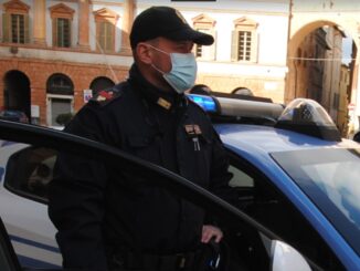 Violenze fisiche e psicologiche su ex compagna, lei lo lascia e lui fa peggio
